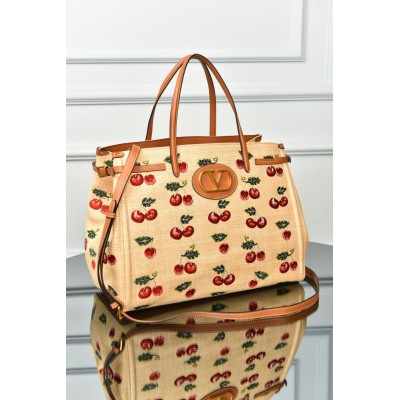 Valentino Garavani Antibes Medium Shopping Bag in Jacquard Raffia