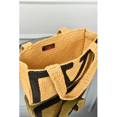 Valentino Garavani Viva Superstar Medium Shopping Bag in Raffia