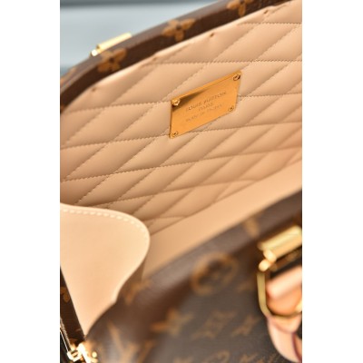 Louis Vuitton Alma Trunk