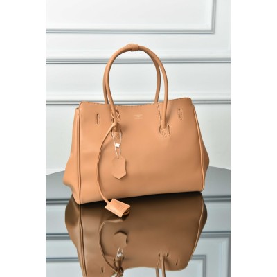Balenciaga Women's Hampton Carry All Bag Small