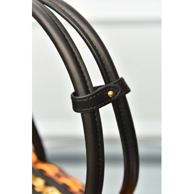 Miu Miu Beau Leather Bag