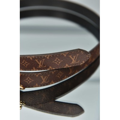 Louis Vuitton Women Leather Belt