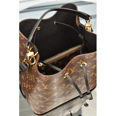 Louis Vuitton NeoNeo MM Bucket Bag