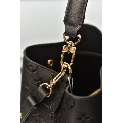 Louis Vuitton NeoNeo MM Bucket Bag