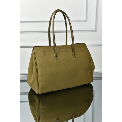 Balenciaga Women's Bel Air Medium Carry All Bag