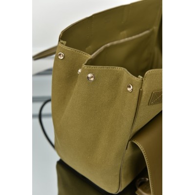 Balenciaga Women's Bel Air Medium Carry All Bag