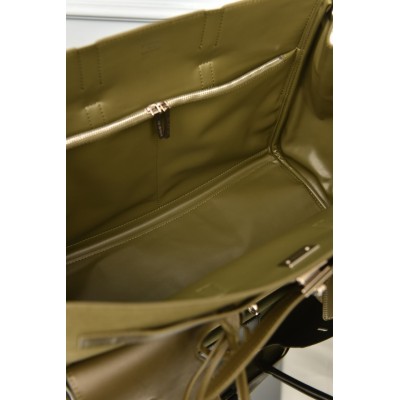 Balenciaga Women's Bel Air Medium Carry All Bag