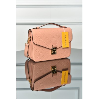 Louis Vuitton Pochette Metis