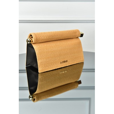 Jacquemus The Rond Carre Clutch Medium