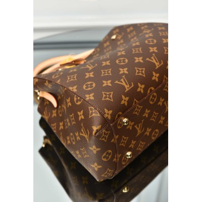 Louis Vuitton Montaigne MM Empreinte