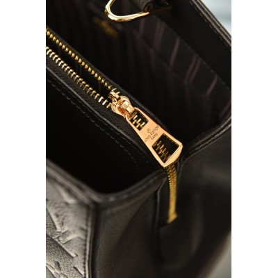 Louis Vuitton Montaigne MM Empreinte