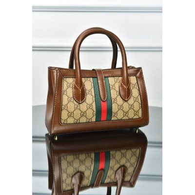 Gucci Small Tote With Piston Closure