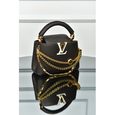 Louis Vuitton Capucines Mini