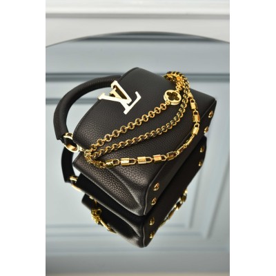 Louis Vuitton Capucines Mini