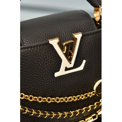 Louis Vuitton Capucines Mini
