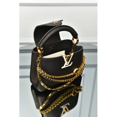 Louis Vuitton Capucines Mini