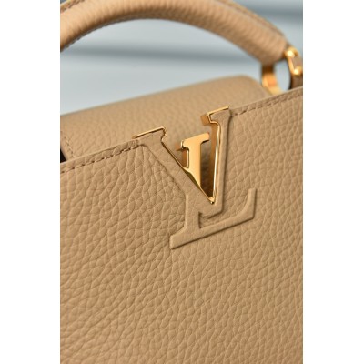 Louis Vuitton Capucines Mini