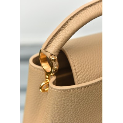 Louis Vuitton Capucines Mini