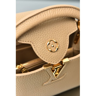Louis Vuitton Capucines Mini