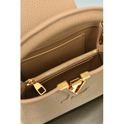 Louis Vuitton Capucines Mini