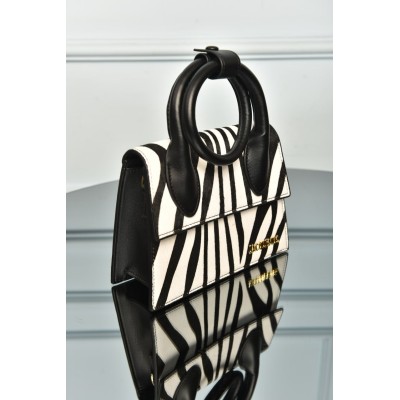 Jacquemus The Knot Chiquito