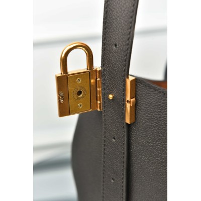 Louis Vuitton Low Key MM Hobo Bag