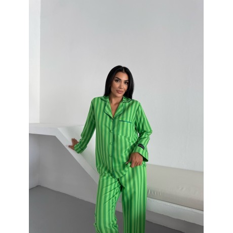 Lüks Pijama Takımı Toka