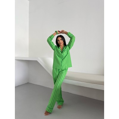 Lüks Pijama Takımı Toka