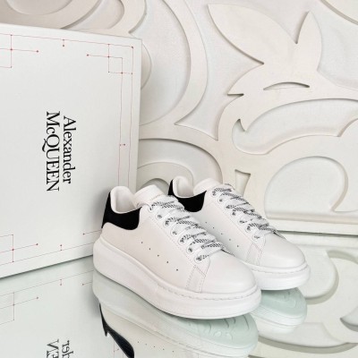 Alexander McQueen Sneaker