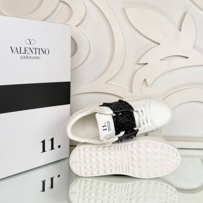 Valentino Garavani Rhinestone Low Top Sneaker