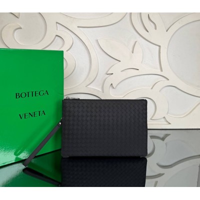 Bottega Veneta Intrecciato Flat Pouch