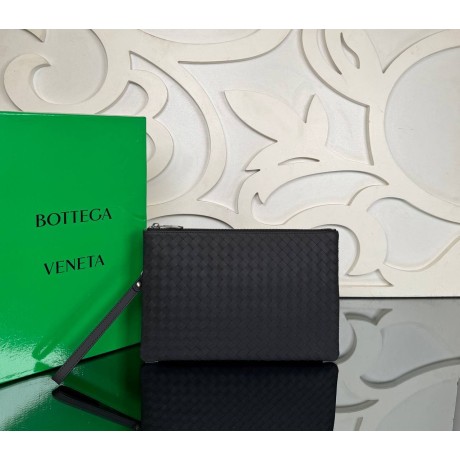 Bottega Veneta Intrecciato Flat Pouch