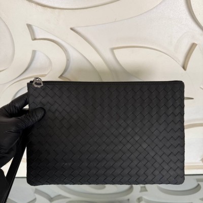 Bottega Veneta Intrecciato Flat Pouch
