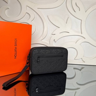 Louis Vuitton Pochette Kasai