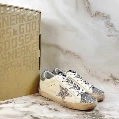 Golden Goose Super Star Sneaker