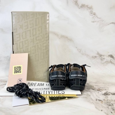 Golden Goose True Star Sneaker