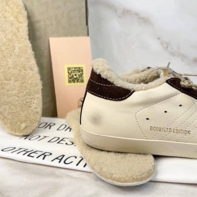 Golden Goose Ballstar Sneakers