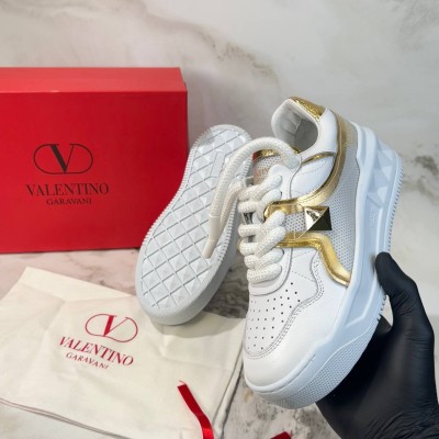 Valentino Garavani Rockstud Sneakers