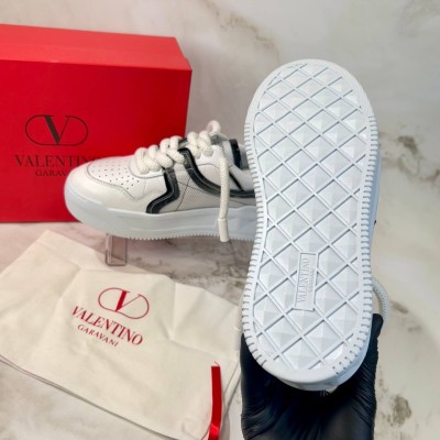 Valentino Garavani Rockstud Sneakers