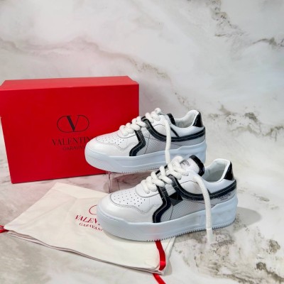 Valentino Garavani Rockstud Sneakers