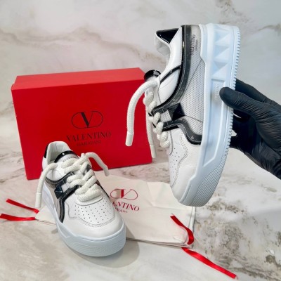 Valentino Garavani Rockstud Sneakers