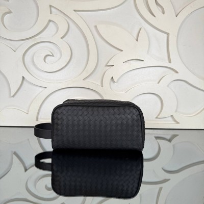 Bottega Veneta Piccolo Travel Pouch