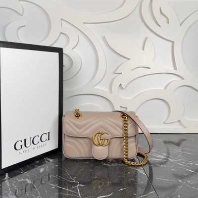 Gucci GG Marmont Small Shoulder Bag