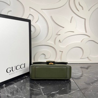Gucci GG Marmont Small Shoulder Bag