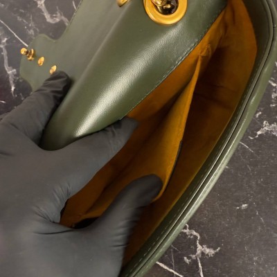 Gucci GG Marmont Small Shoulder Bag