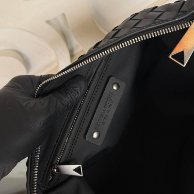 Bottega Veneta Intrecciato Travel Pouch