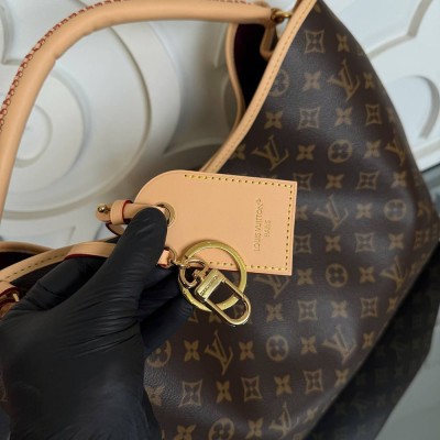 Louis Vuitton Again