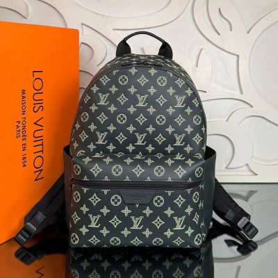Louis Vuitton Discovery Backpack PM