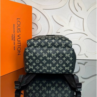 Louis Vuitton Discovery Backpack PM