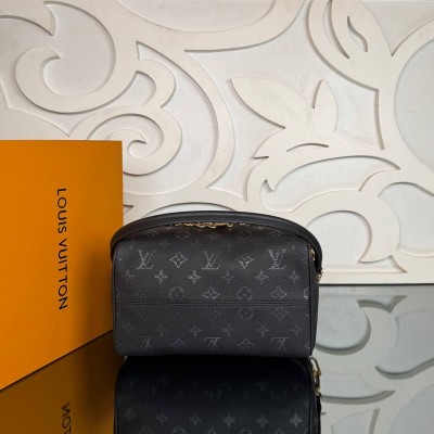 Louis Vuitton Speedy Bandouliere 25